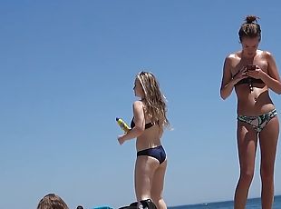 Cul, Gros nichons, En plein air, Public, Amateur, Ados, Cam, Plage, Voyeur, Blonde