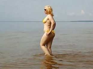 Užpakalis, Laukas, Viešumoje, Mėgėjai, Suaugę, Milf, Paplūdimys, Pėdos, Blondinė, Bikinis