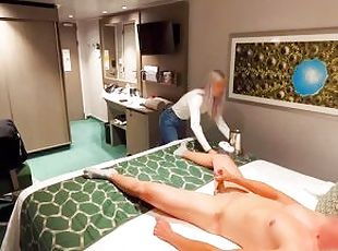 servitoare, masturbare-masturbation, public, masturbare, prinsa, hotel, pula, pozat-tatele