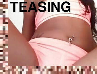 Cameltoe twerk wow