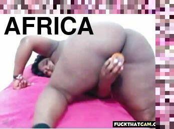Big ass african with dildo