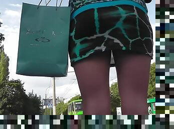 Upskirt session in public scene