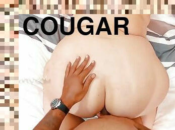The Pizza Delivery Girl - Cougar