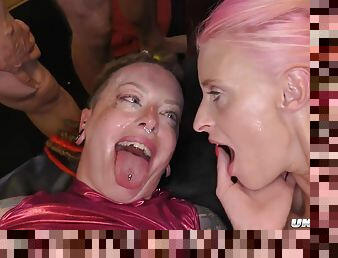 Piggy Mouth and Roxy Lace enjoy a gangbang