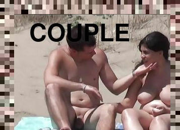 nudista, al-aire-libre, público, amateur, cámara, pareja, playa, espía, voyeur, trío