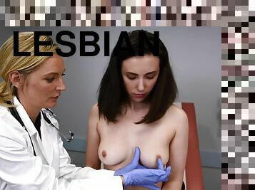 Casey Calvert & Mona Wales - Medical Lesbian Sex