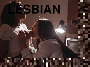 isot-tissit, toimisto, pillu-pussy, lesbo-lesbian, hieronta, musta, jalat, luonnollinen, fetissi, valkoinen