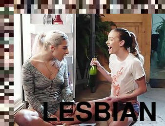 juhlat, pillu-pussy, typykät, lesbo-lesbian, kaunis, upea, eroottinen