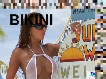 allein, bikini