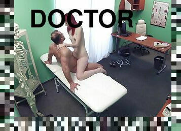 aldatan, ofis, amcık-pussy, amatör, oral-seks, doktor, mastürbasyon, kam, sapık-voyeur, kızıl-saçlı