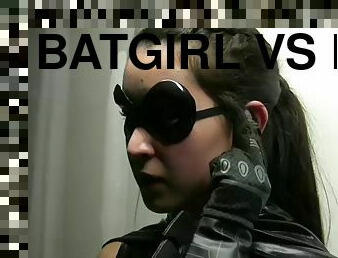 Batgirl vs bane