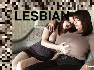 gros-nichons, lesbienne, sexe-habillé