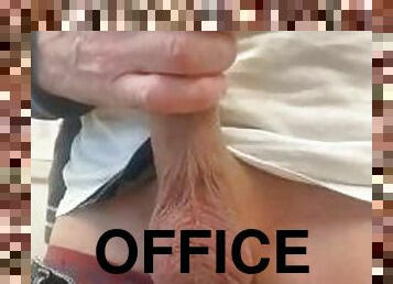 Handjob in the Office ????