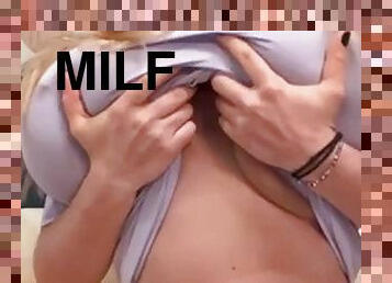 Milf bouncing natural tits Mor3 In D3scripti0n