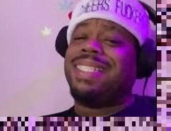 Christmas sitting on twitch HoldenTudiks919… I wish Fairytales were true.