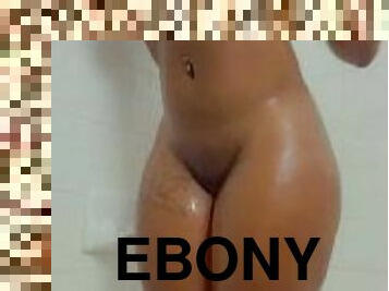 ASS CLAPPING EBONY SHOWER PLAY