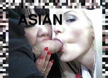 asiatisk, röv, storatuttar, gammal, anal, avsugning, cumshot, blond, äldre, bystig