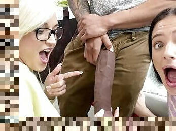 Amateur Teen Blowjob BBC Sucks Big Black Cock And Gets Fucked in Public