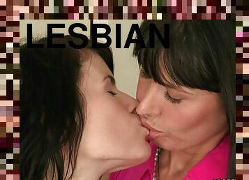 fitta-pussy, lesbisk, kyssar