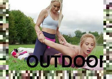 Young blondes share soft outdoor oral fantasies during their yoga tryout