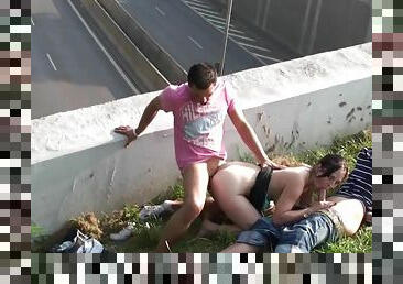 en-plein-air, public, amateur, anal, ejaculation-sur-le-corps, énorme-bite, branlette, gangbang, joufflue, double