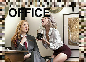 Shameless lesbos office sex scene with Alexa Grace and Arya Fae