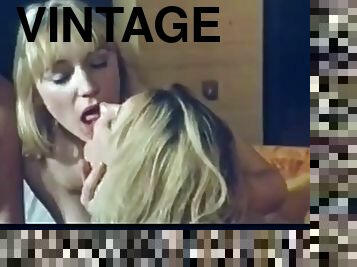 poilue, orgie, ejaculation-sur-le-corps, vintage