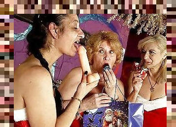 mature christmas groupsex party