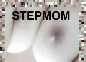 Stepmom valentine special fingering solo masterbation