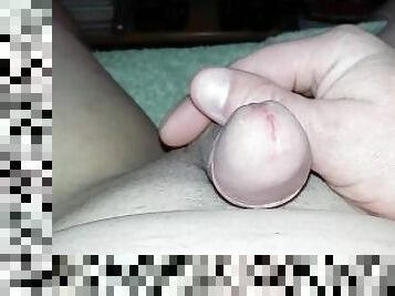 Masturbe (239) with one testicle