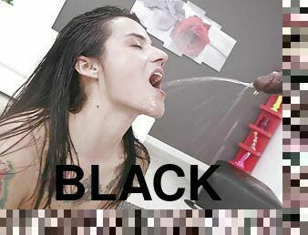 pisser, maigre, anal, fellation, ejaculation-sur-le-corps, énorme-bite, hardcore, latina, black, hirondelle