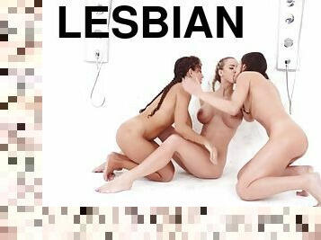 Gym dykes fingering in shower trio after working out
