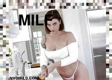 Fucking A Hot MILF In Kitchen