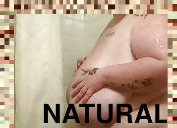 SSBBW in the shower &ndash; saggy tits