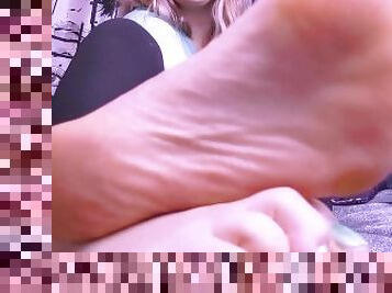 Bellatrix Bandit Foot Fetish Compilation