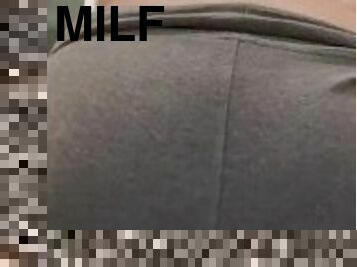 cul, baignade, masturbation, pisser, milf, salope, culotte, percé, fétiche, douche