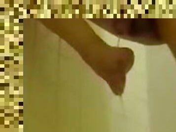 Urine Drenching Sole, Freshly From My Chickcock In A Shower