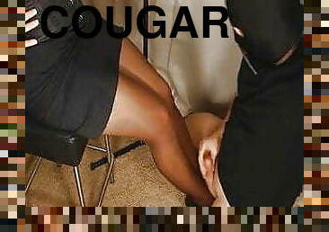 collants, ejaculation-sur-le-corps, cougar, en-nylon, talons-hauts