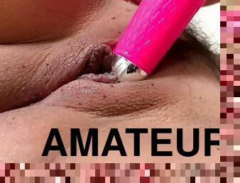 Una maestra se graba en casa y me envía su video para que me masturbe, ¡comparto el video si la reco