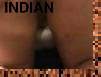 cul, grosse, femme, maman, massage, indien, belle-femme-ronde, cocu, brunette