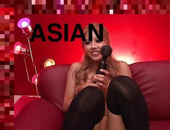 Arisa Takimoto hot Asian blonde in bukkake porn scene