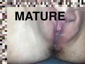 cul, clito, énorme, masturbation, chatte-pussy, mature, belle-femme-ronde, humide