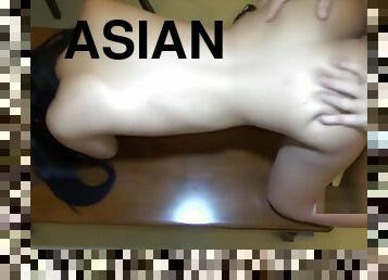 asiatique, babes, fellation, ejaculation-sur-le-corps, ados, petits-seins