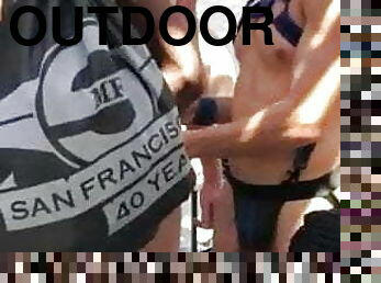 Outdoor Public Fuck - Bareback - everyone Gets a Turn