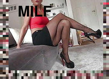 pantyhose, perempuan-jelita, milfs, stokings, pakaian-dalaman, nylon, kasut-tumit-tinggi