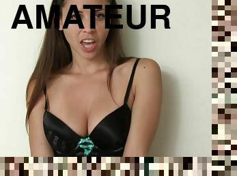Amateur Girl Webcam Video