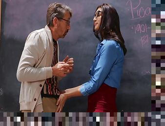 Sexy Teacher Bella Rolland Keeps Steve Holmes Behind After Class F