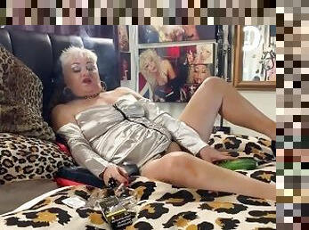 žmona, mėgėjai, milf, mama, motina, fetišas, solo, rūkymas, kekšė-whore