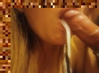 kæmpestor, gammel, amatør, pikslikkeri, udløsning, deepthroat, creampie, sperm, blond, ældre