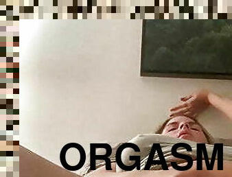 masturbation, orgasme, chatte-pussy, amateur, jouet, belle-femme-ronde, blonde, américaine